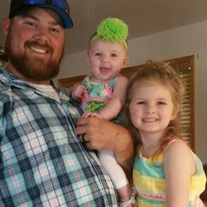 Meet your Posher, Dustin